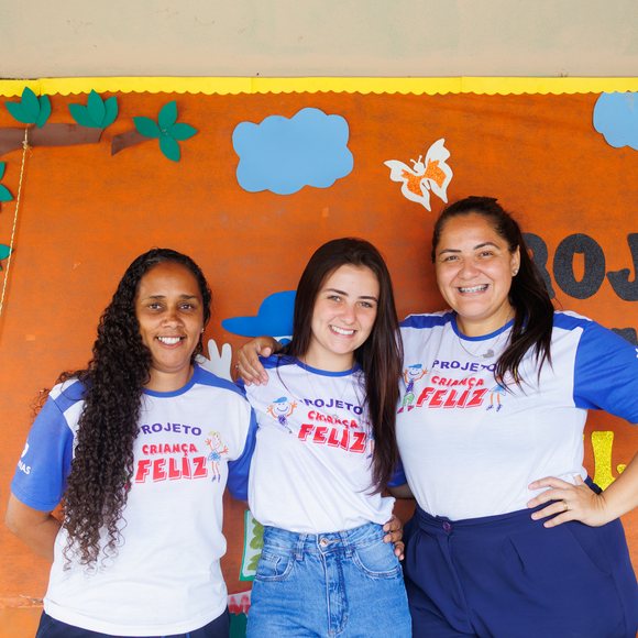 Crianças do Projeto Criança Feliz em atividade recreativa