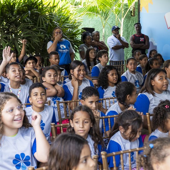 Children from the 7 Gerações program, by Instituto Itaviva